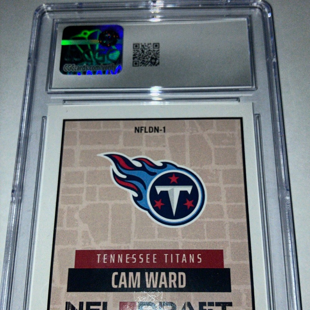 2025 Panini Instant NFL Draft Night Cam Ward Tennessee Titan Rookie Card CGC 10 - Picture 2 of 4